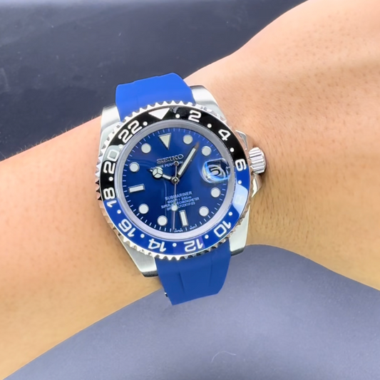 GMT Batman Bleu Rubber SeikoMod
