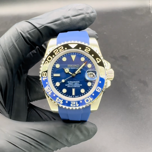 GMT Batman Bleu Rubber SeikoMod