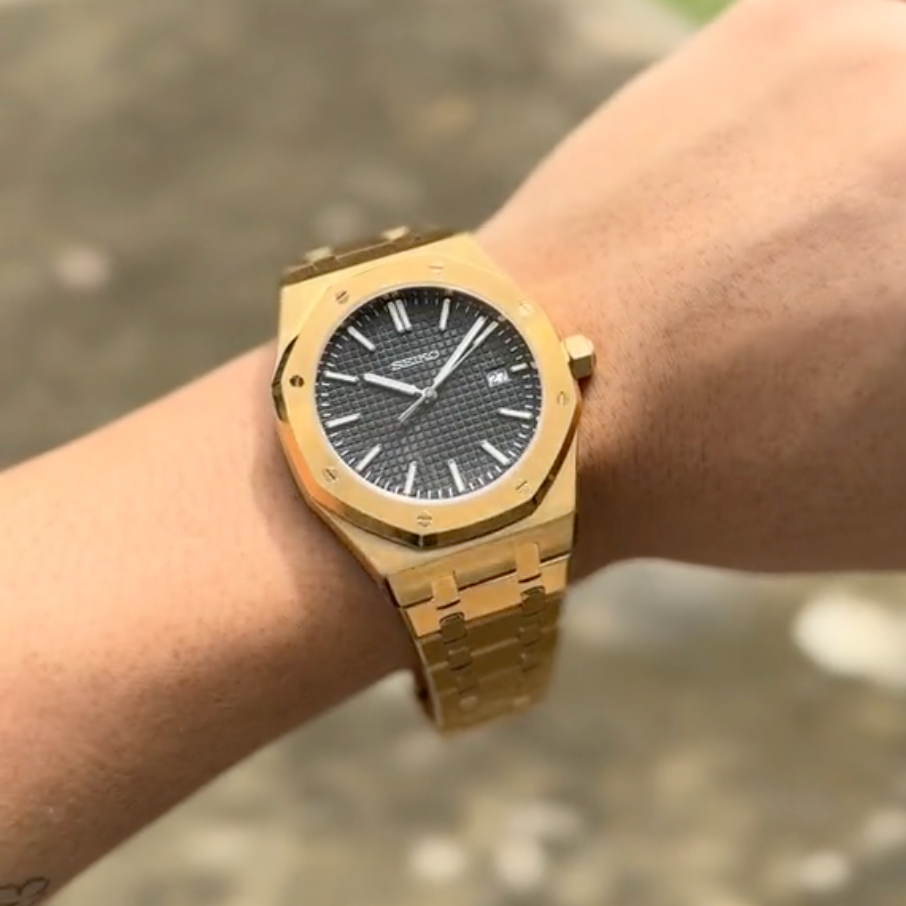 Royal Oak Or Noir SeikoMod