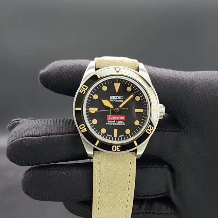 Submariner x Supreme Noir SeikoMod