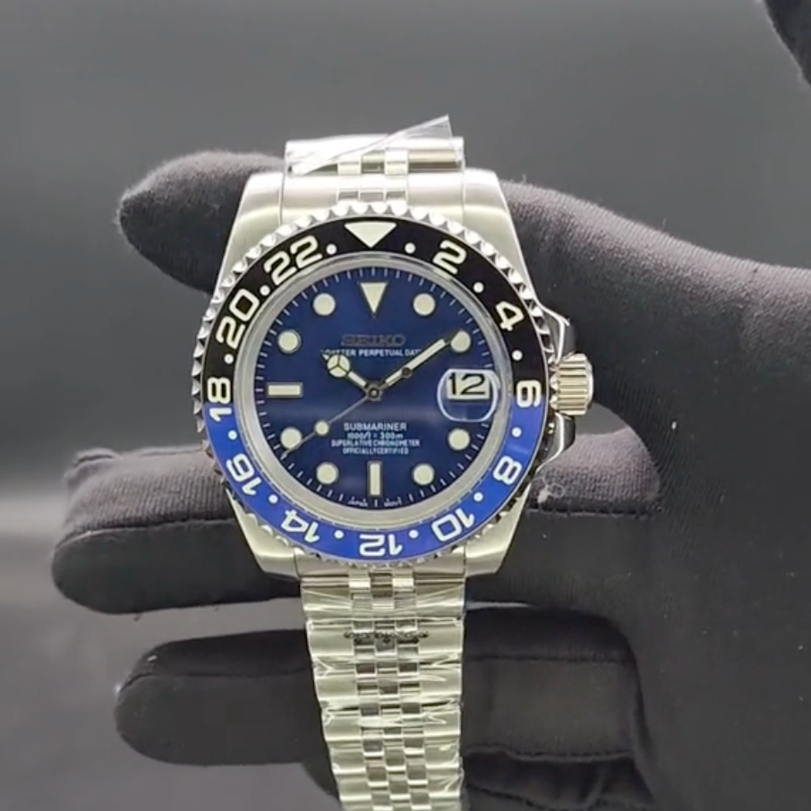GMT Batman Bleu Jubilee SeikoMod