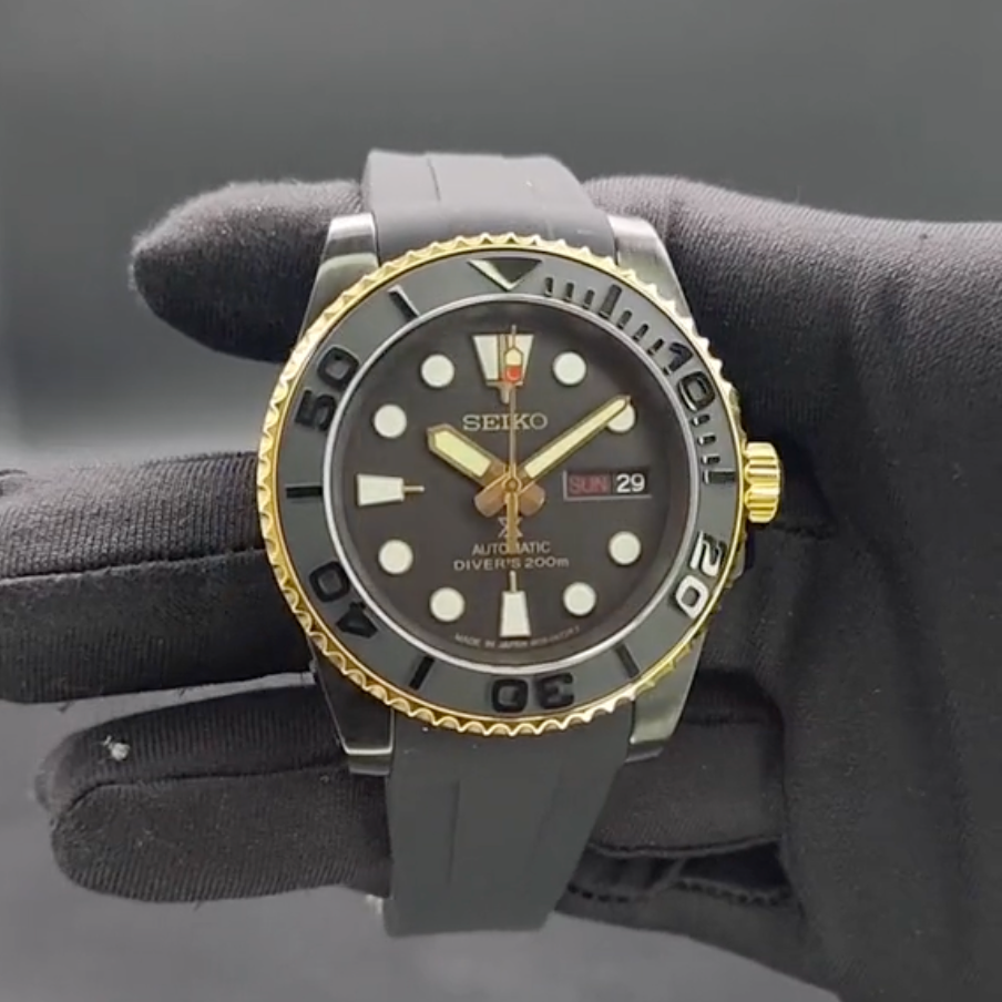 Submariner Noir Or Rubber SeikoMod