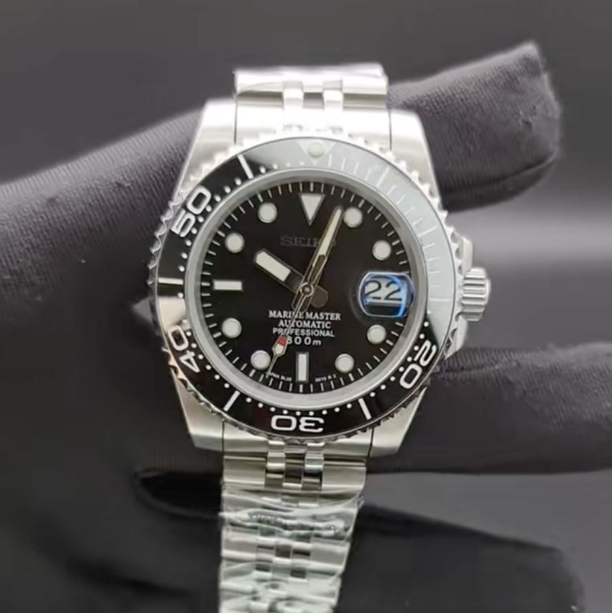 Submariner Noir Jubilee SeikoMod